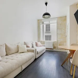 cosy-studio-parisien.fr-paris.fr/